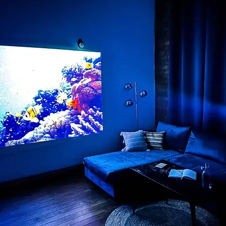 Loft With Cinema & Foosball Sava View Old Town Apartman *