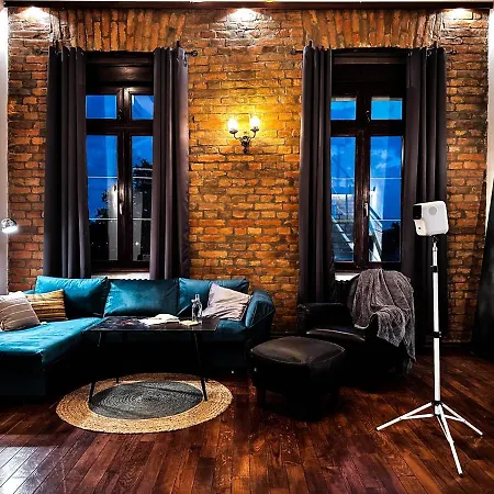 Loft With Cinema & Foosball Sava View Old Town Belgrád